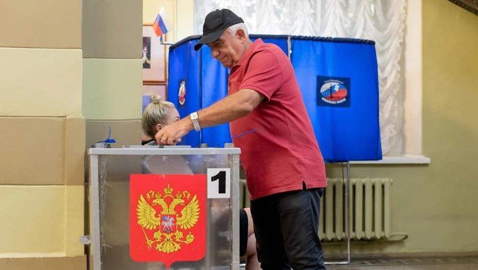 На осенних выборах в ЗакС Ленобласти ждут явку не менее 50%. Такой прогноз сделал предс...