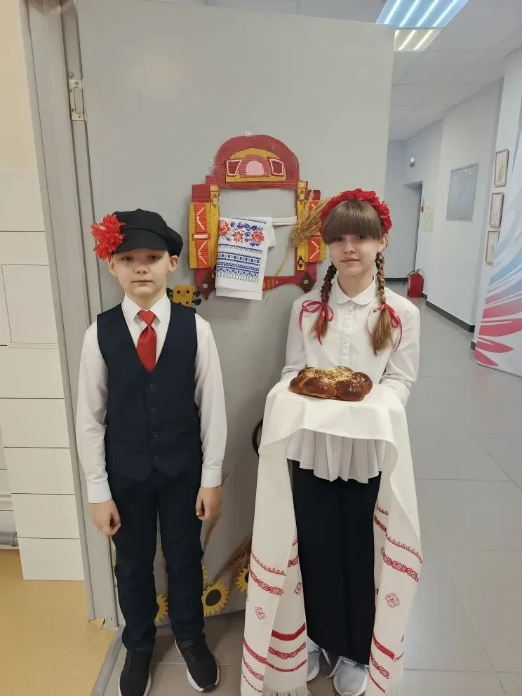 Уходим на каникулы с багажом впечатлений 🧡