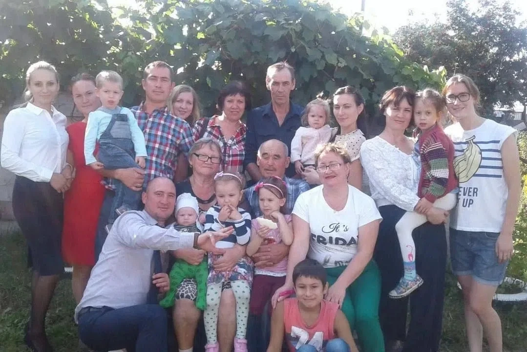 🔥 ГАЗЕТА «РОДНИК ПЛЮС» ЗАПУСКАЕТ НОВЫЙ КОНКУРС «МОЯ ЛЮБИМАЯ СЕМЬЯ»! 👨‍👩‍👧‍👦

🙏🌸Ваша семья — с