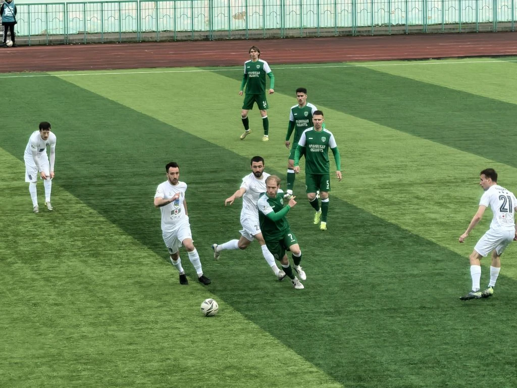 ⚽Ничьей завершился первый в этом сезоне домашний матч «орлов»  Игра с белгородским  «Салютом» законч