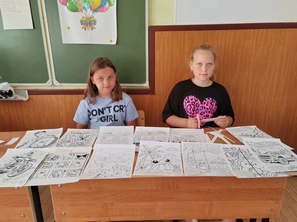 В пришкольном лагере "Солнышко"сегодня прошло развлекательное мероприятие "Бизнес день"! Это уникаль