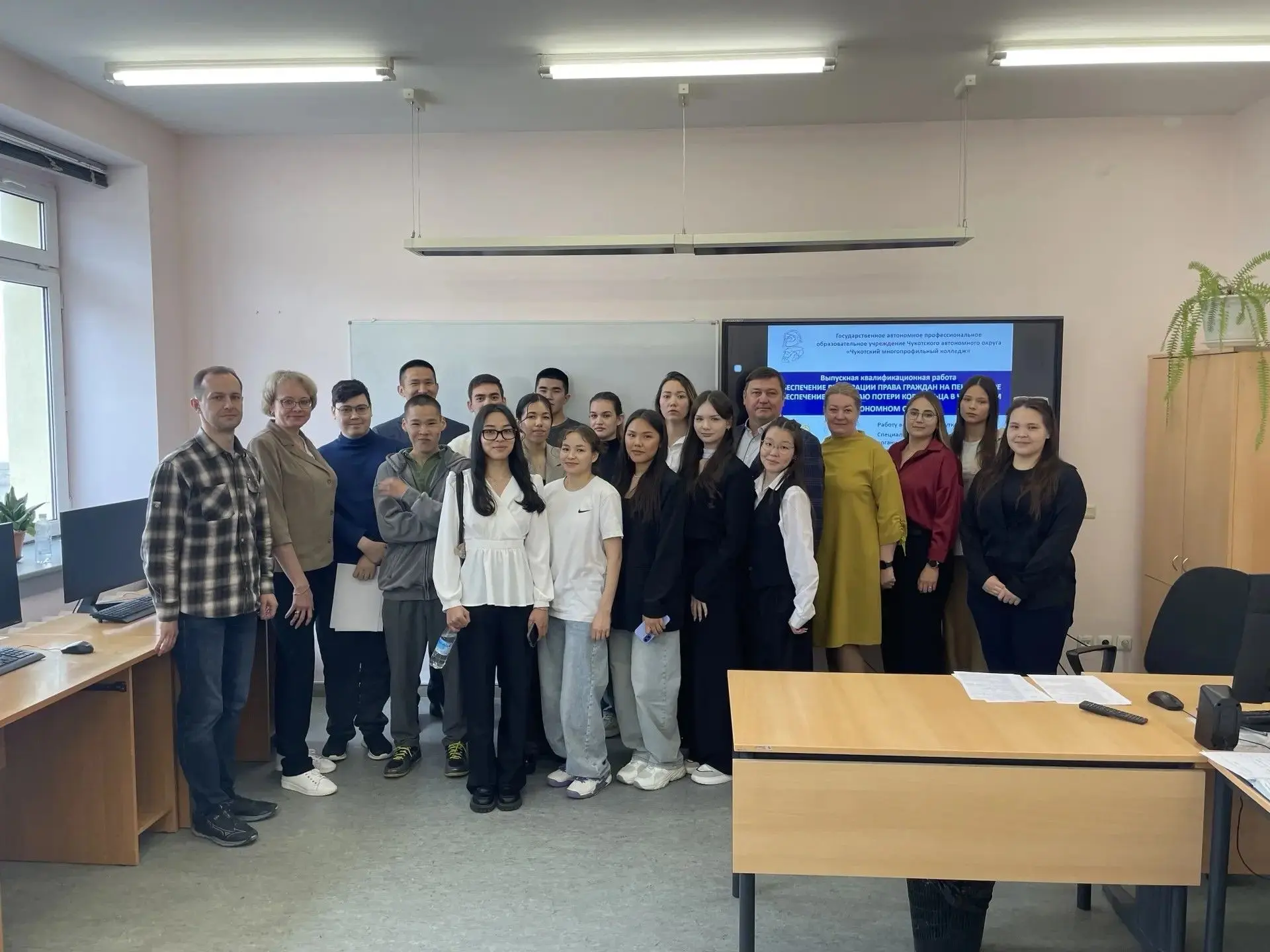 Сегодня состоялась успешная защита выпускных квалификационных работ студентов группы 335‑03 по специ