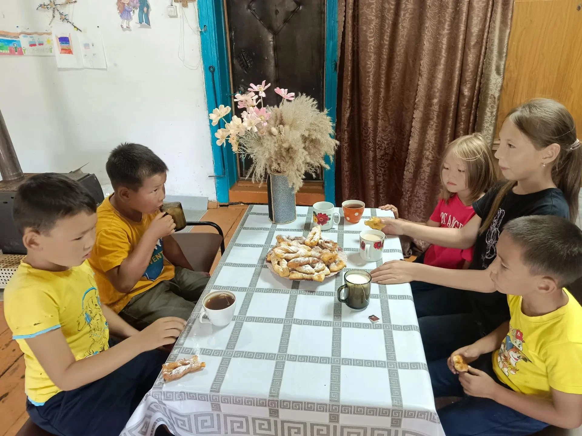 В нашем клубе 14 сентября прошёл познавательный час для самых юных жителей «Мой язык - ...