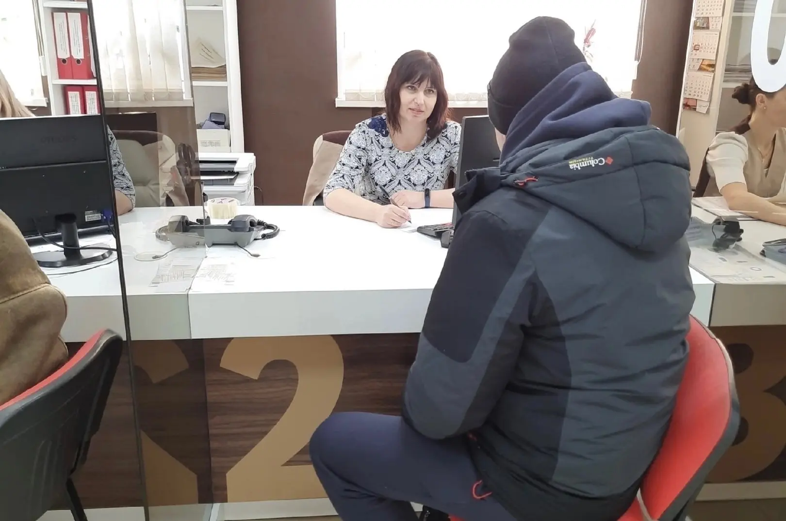 📍В офисах МФЦ Владимирской области продолжаются консультации специалистов Росреестра! 

Консультаци