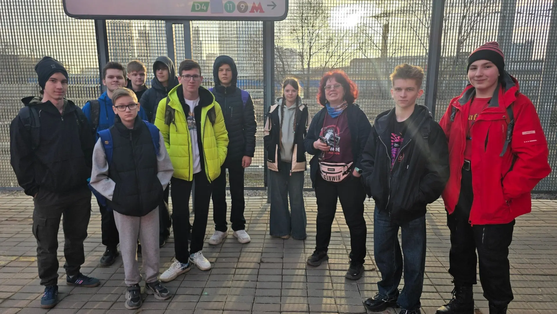 Ребята из 9К класс посетили наукоград в Дубне! 🚂   День оказался невероятно солнечным и насыщенным ☀