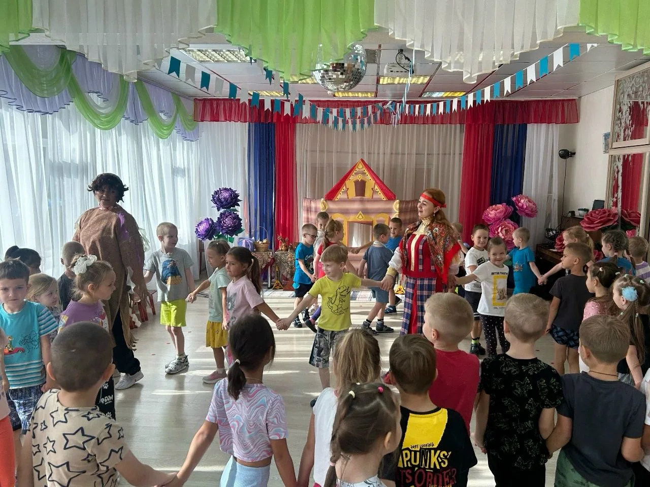 8 сентября — День языков народов Российской Федерации