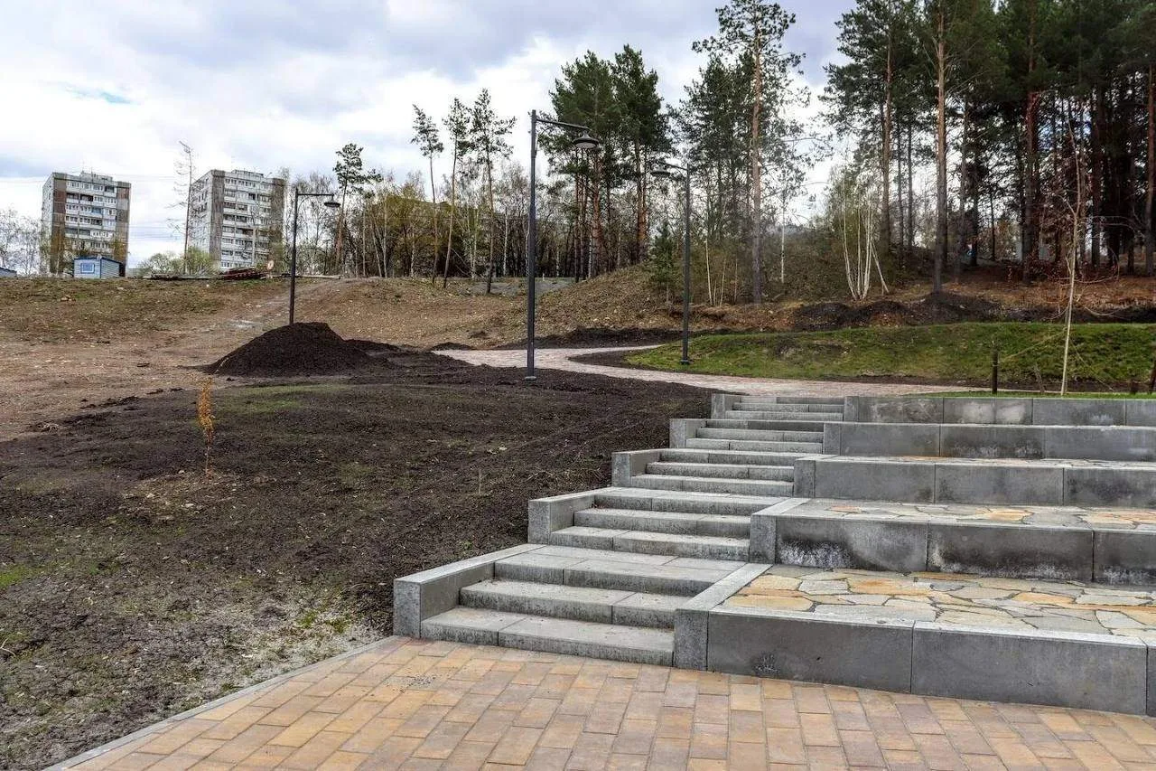 Новое место для отдыха в самом центре Кемерова готовится к открытию.  🌲 Парк планируют открыть уже э