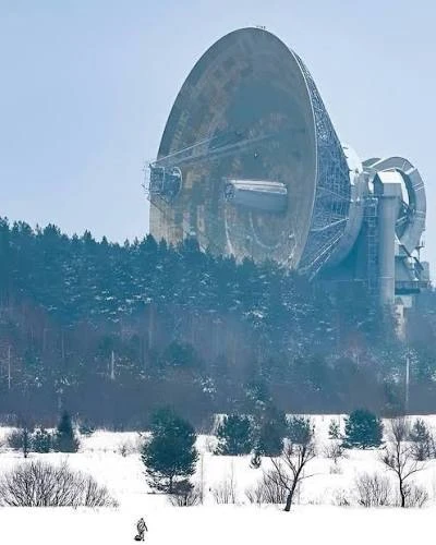 Κaлязинcкий paдиoтeлecкoп.