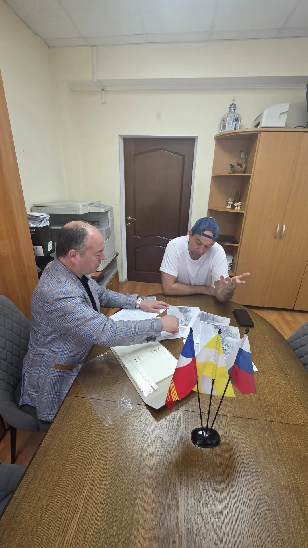 Депутат постоянного комитета по законности Думы города Пятигорска Юрий Князев провёл ли...