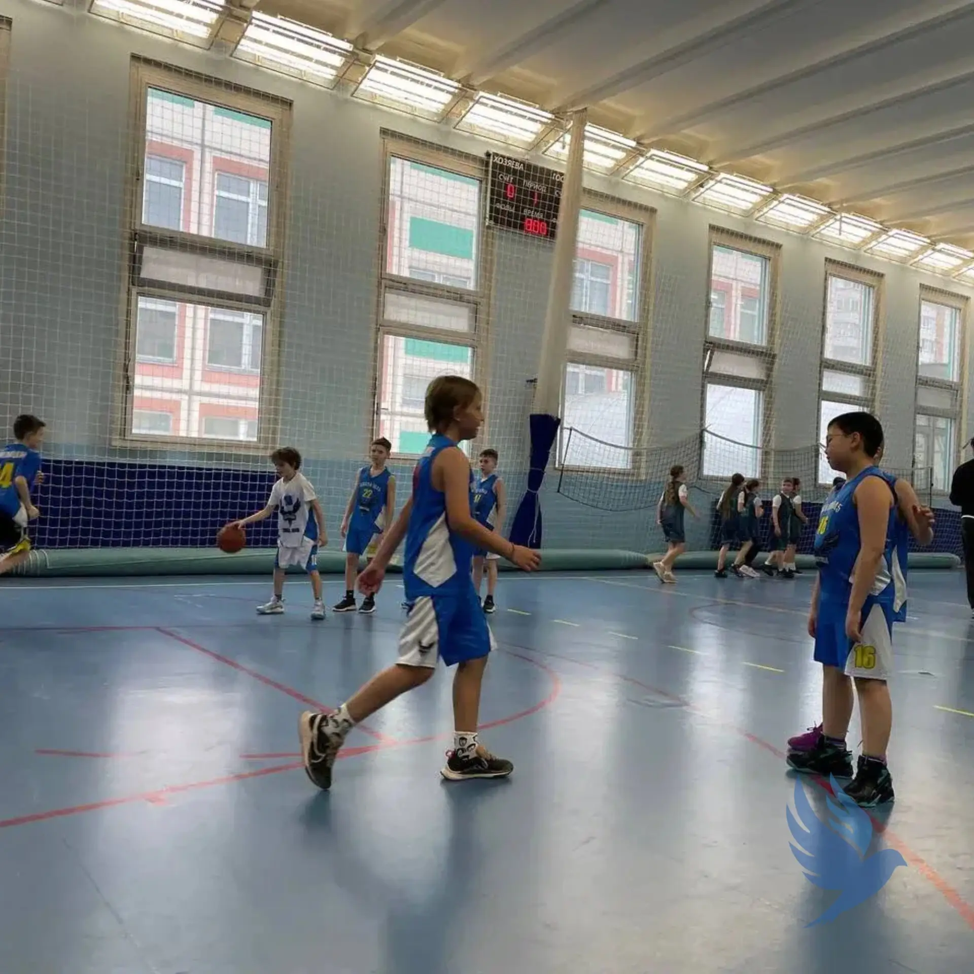 🏀 Серебро «Победного мяча»: команда нашей школы — в числе лучших! 🥈  5 марта прошли решающие игры сп