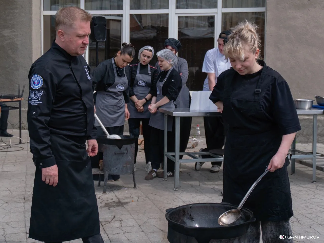 Первое правило Казан Феста: про голодного не молчать 🤫