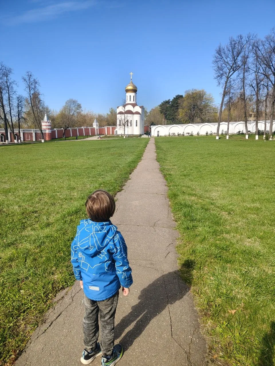 "Господи, дай мне с душевным спокойствием встретить всё, что принесёт мне наступающий д...