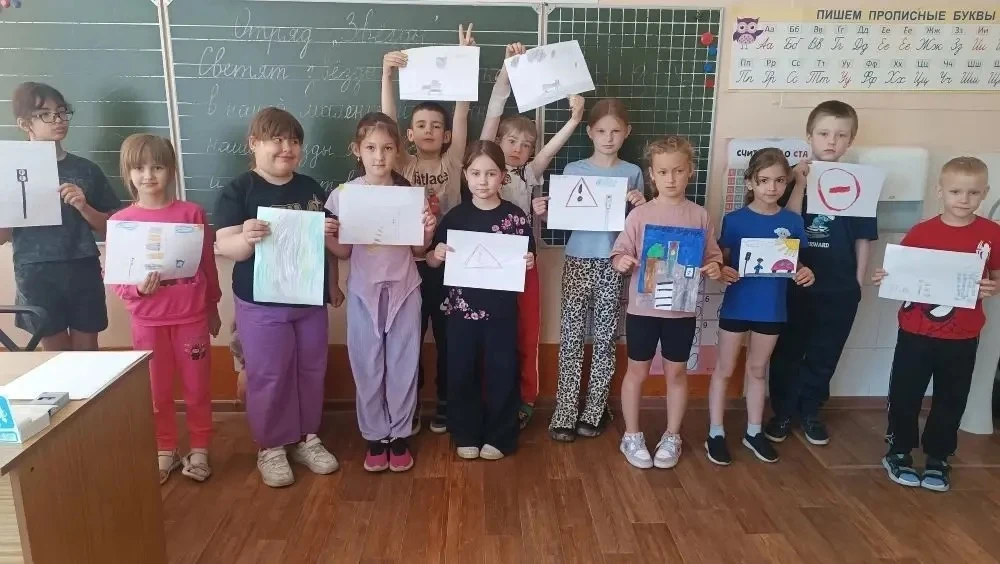 Второй день лагеря "Остров приключений" прошел энергично и с пользой.