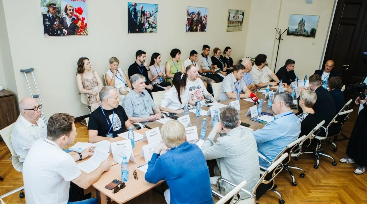 💬 Международные активности Премии им. Арсеньева представили на Медиафоруме в Хабаровске

Тема между