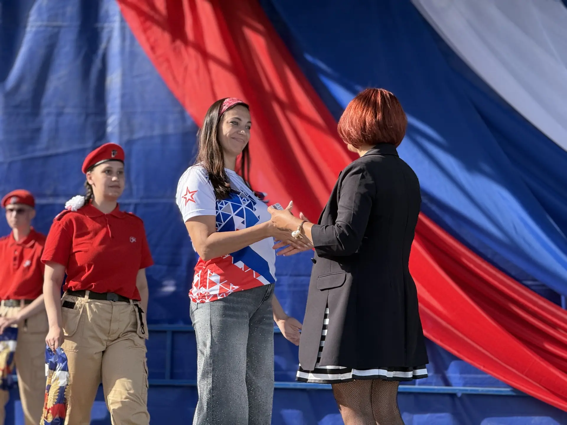 🏅 Десять железногорцев получили золотые знаки ГТО в День России

🎉 На праздничном мероприятии в Же
