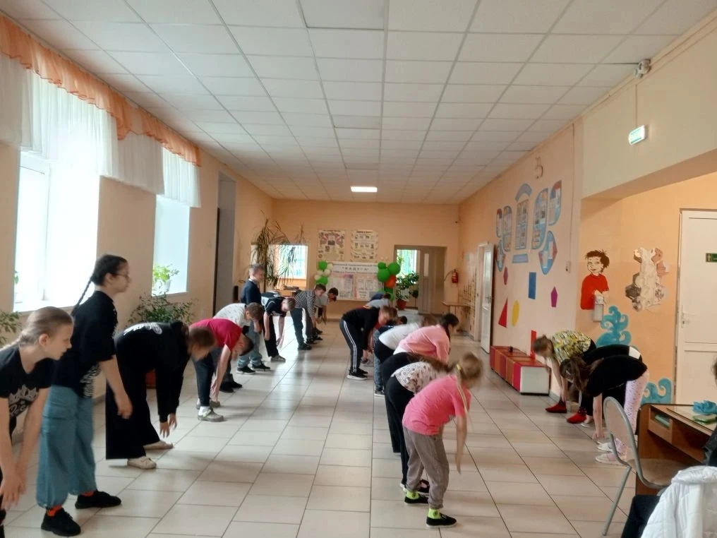 ☀️Началось яркое  и весёлое лето. Наш пришкольный лагерь "Радуга" распахнул свои двери ...