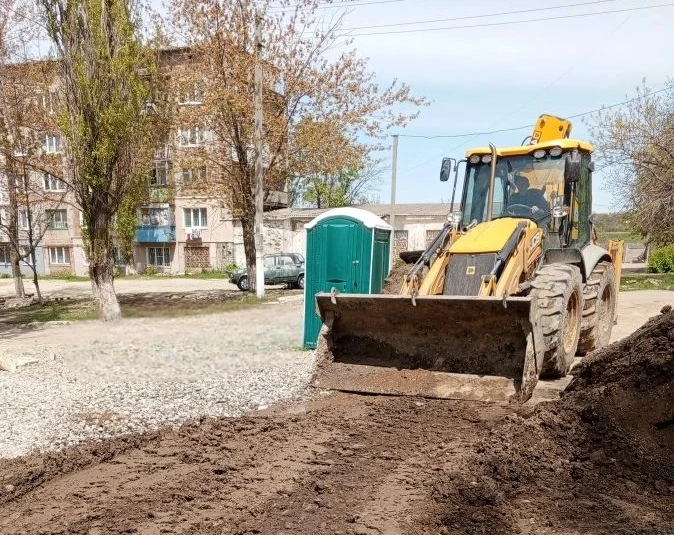 В Енакиево устранили 95 инцидентов на сетях водоснабжения и водоотведения  👷🏻Сотрудники Енакиевского