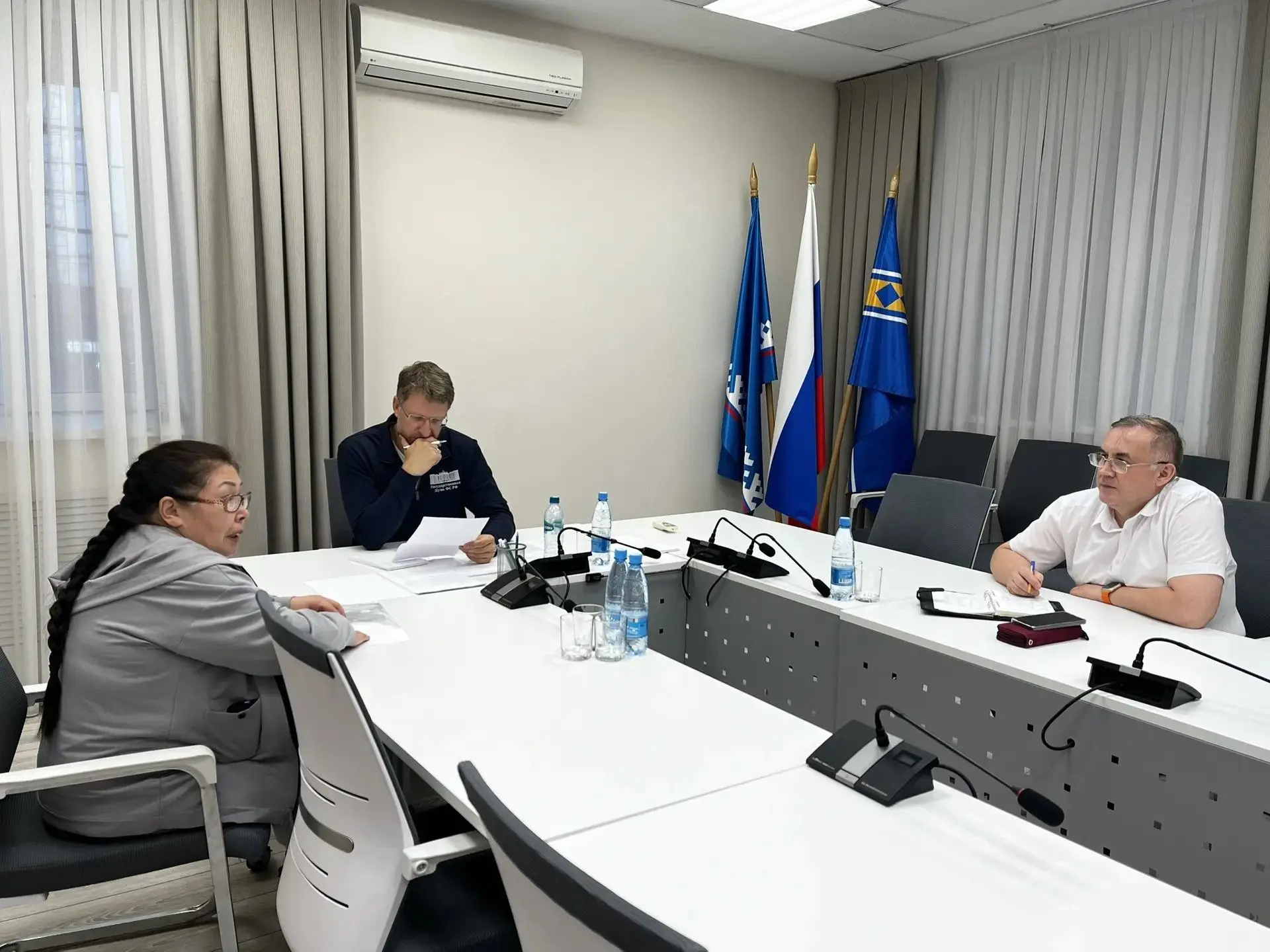 Личный прием в Тарко-Сале вчера провели вместе с коллегами из администрации Пуровского ...
