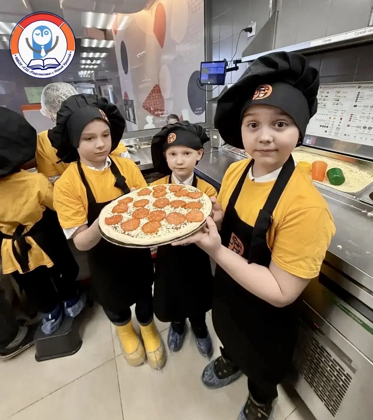 🍕✨ Пицца, друзья и море впечатлений: яркое завершение учебного года! ✨🍕  Учебный год нужно завершать