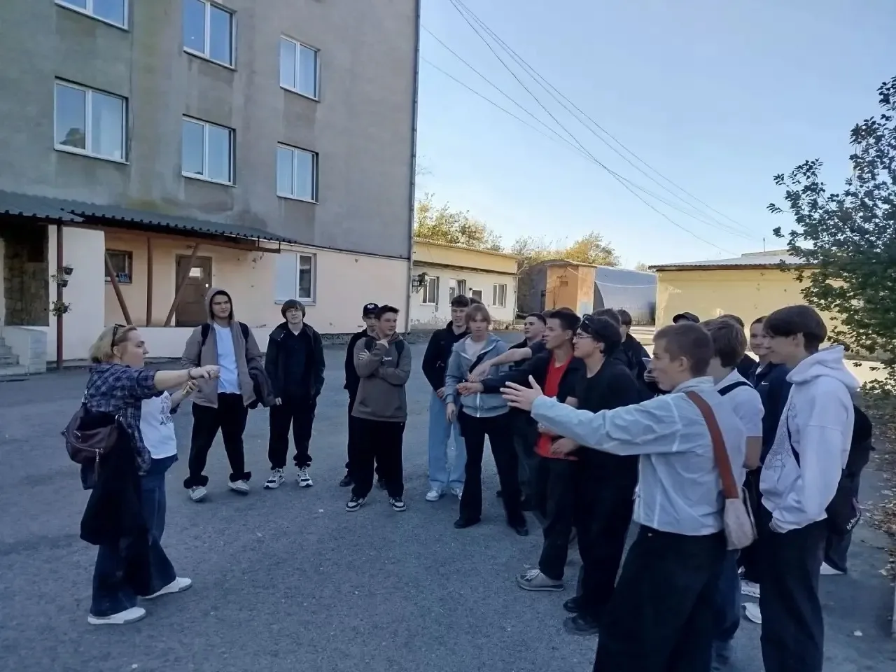 📅 В рамках Единого дня открытых дверей студенты и будущие абитуриенты посетили АО «Све...