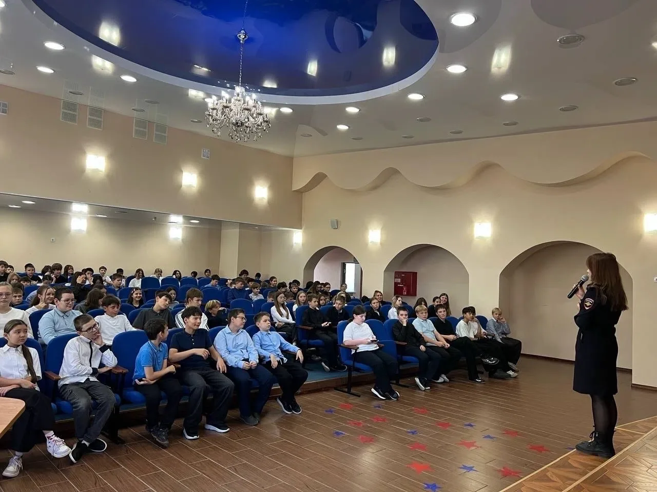 🔊Сотрудники Госавтоинспекции города Нефтеюганска продолжают посещать образовательные у...
