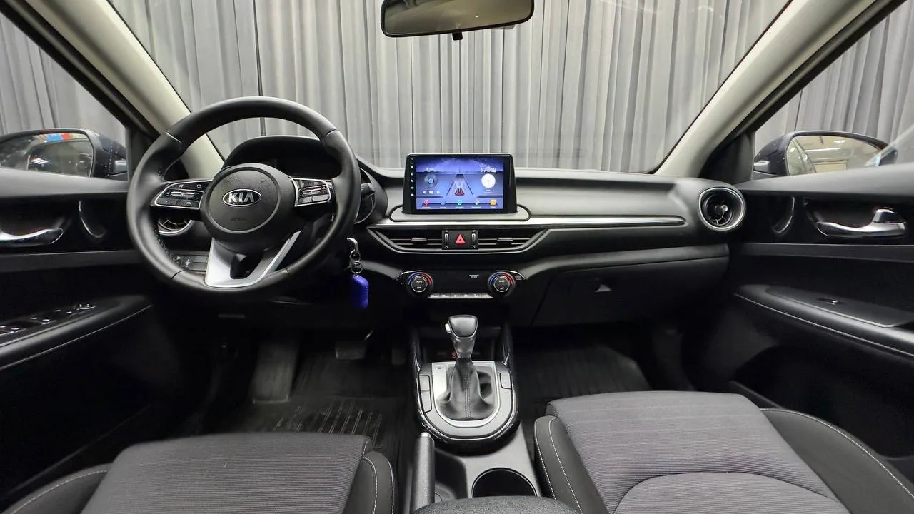 Kia Cerato 🔥  — 2020 год; — Двигатель 1.6, 128 л/с; — Пробег 113.000 км.; — Двухзонный климат-контро
