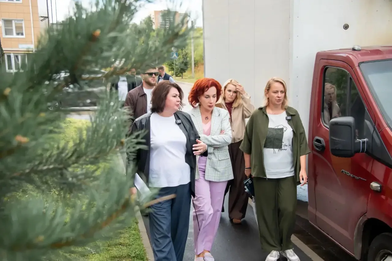 📌 В рамках рабочего выезда посетила микрорайон «Восточный»: проверила отремонтированны...