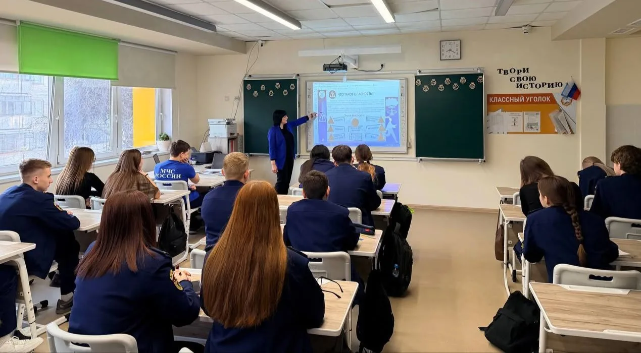 ⚠️🛡🚨2 марта в нашей школе прошли особые классные часы, посвящённые Всемирному дню гражданской оборон