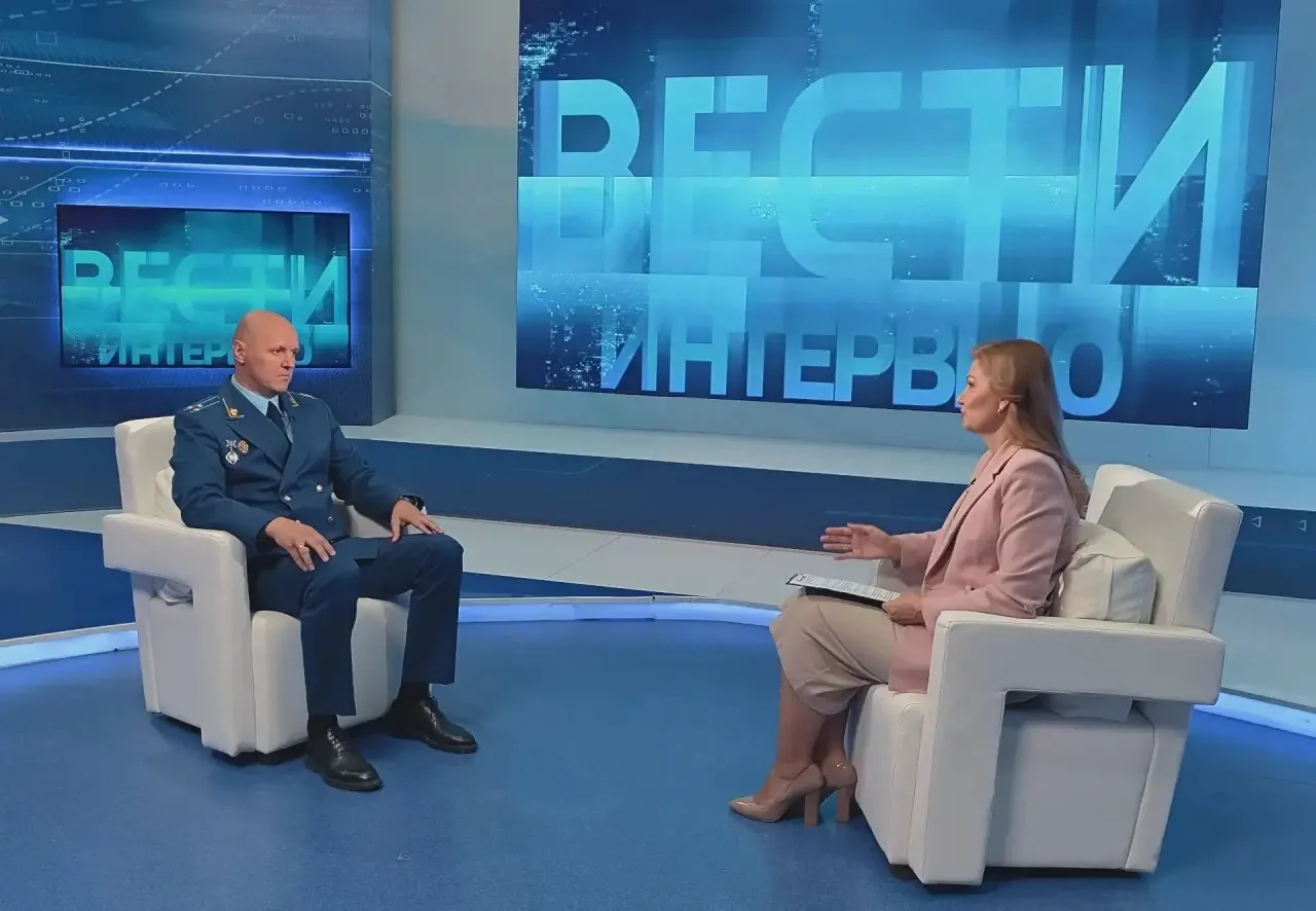 🔷Вести. Интервью.
Прокурор Югры Дмитрий Попов рассказал о своём
профессиональном пути, о планах вед