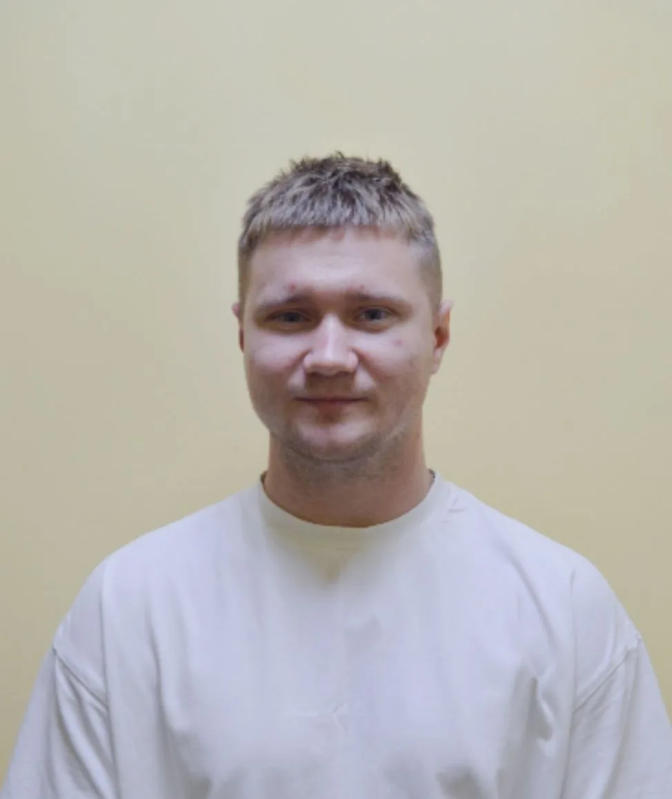 Администрация МБУ ДО «СШ № 3 г.Макеевки»   поздравляет с днем рождения,  тренера-препод...