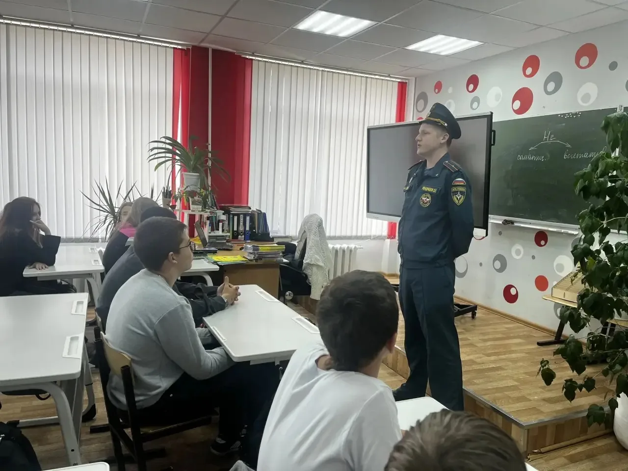 Сегодня в нашей школе прошла важная профориентационная встреча! 😊 В гости к нам заглян...