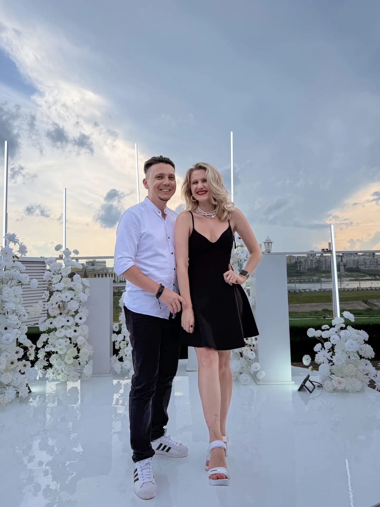Вернулись из Чебоксар, куда мы ездили на свадьбу друзей.