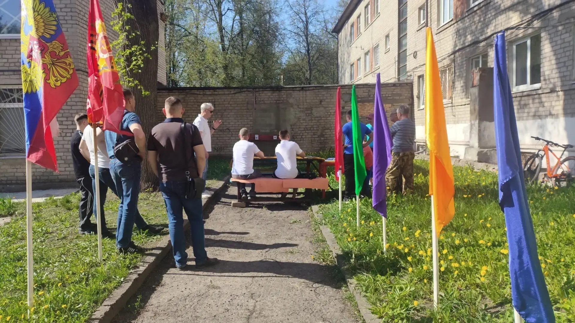 🧿 В рамках городской спартакиады среди предприятий и учреждений прошли соревнования по стрельбе из п