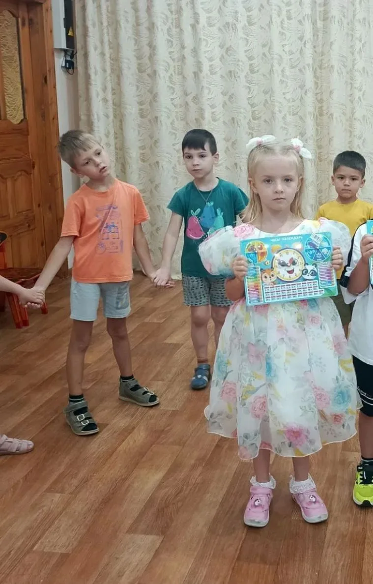 🎂Поздравляем именинника

🍰Сегодня ребята из группы "Светлячки" поздравили с днём рождения Змееву У