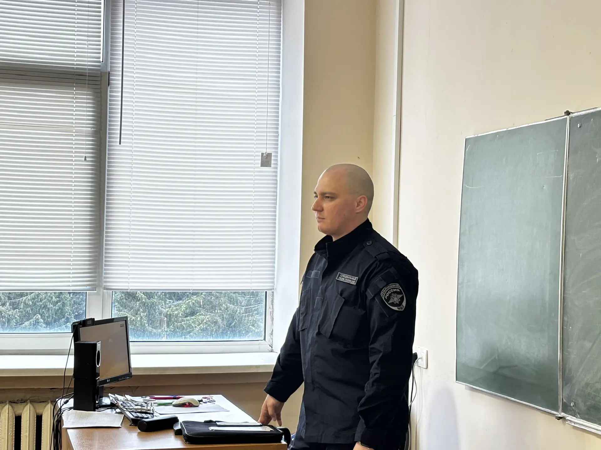 🏫Подмосковный политехнический колледж посетил представитель правоохранительных органов.    👍🏻Встречу