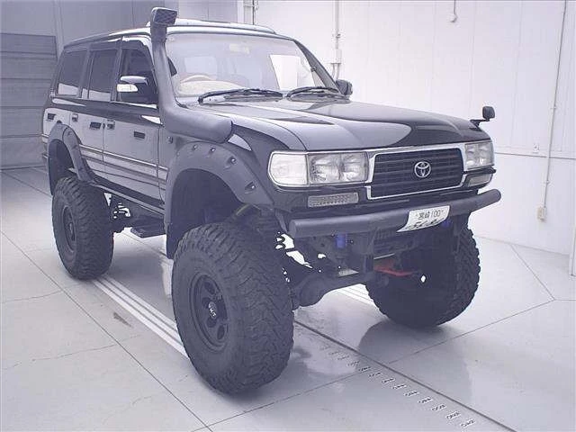 Кому монстра?

Шикарный TOYOTA LAND CRUISER 1995 под полную пошлину.

Да придется привести автомобил