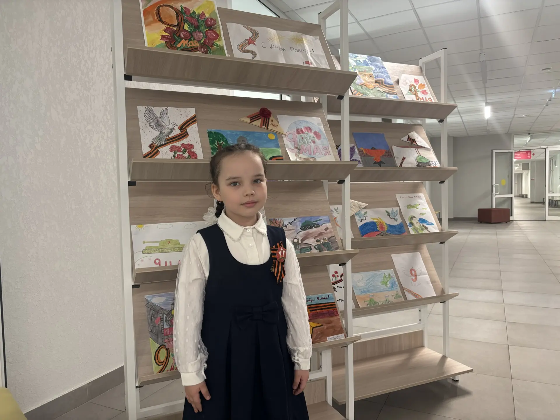 🧑‍🎨В преддверии 9 мая ученики начальных классов с большим интересом приняли участие в творческой акц