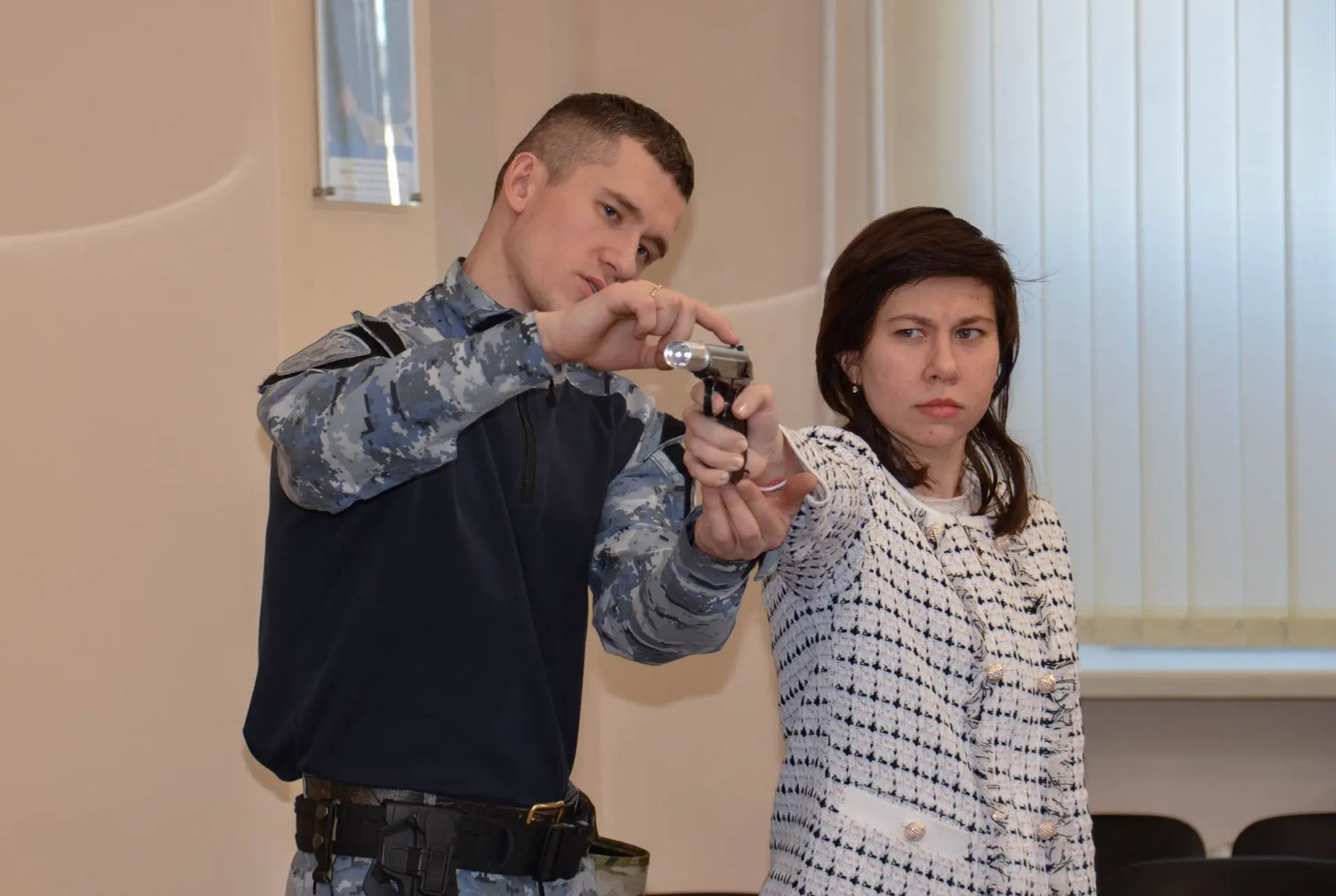День открытых дверей для выпускников-юристов провели в УФССП Забайкалья  Студенты четвертого курса ю