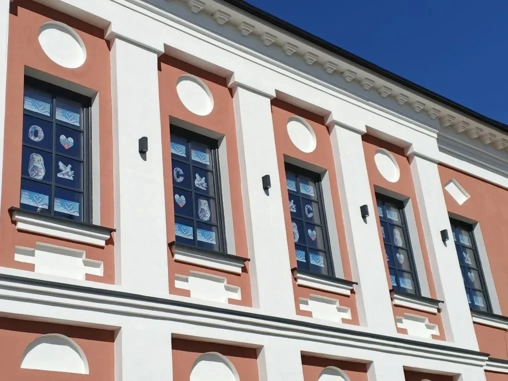 Вместе создаём атмосферу праздника! 🇷🇺🎉- Дня России!