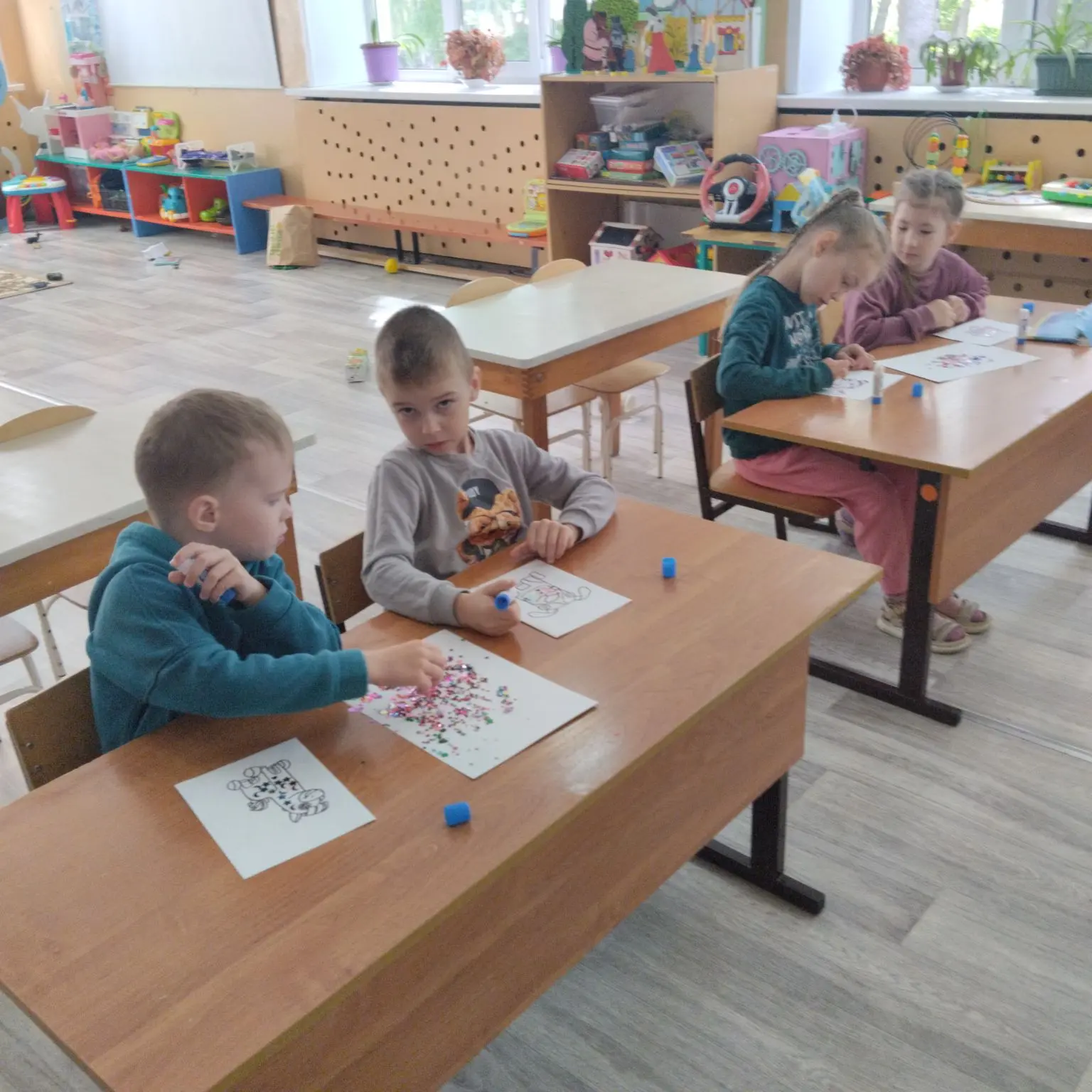 Продолжаем реализацию программы: