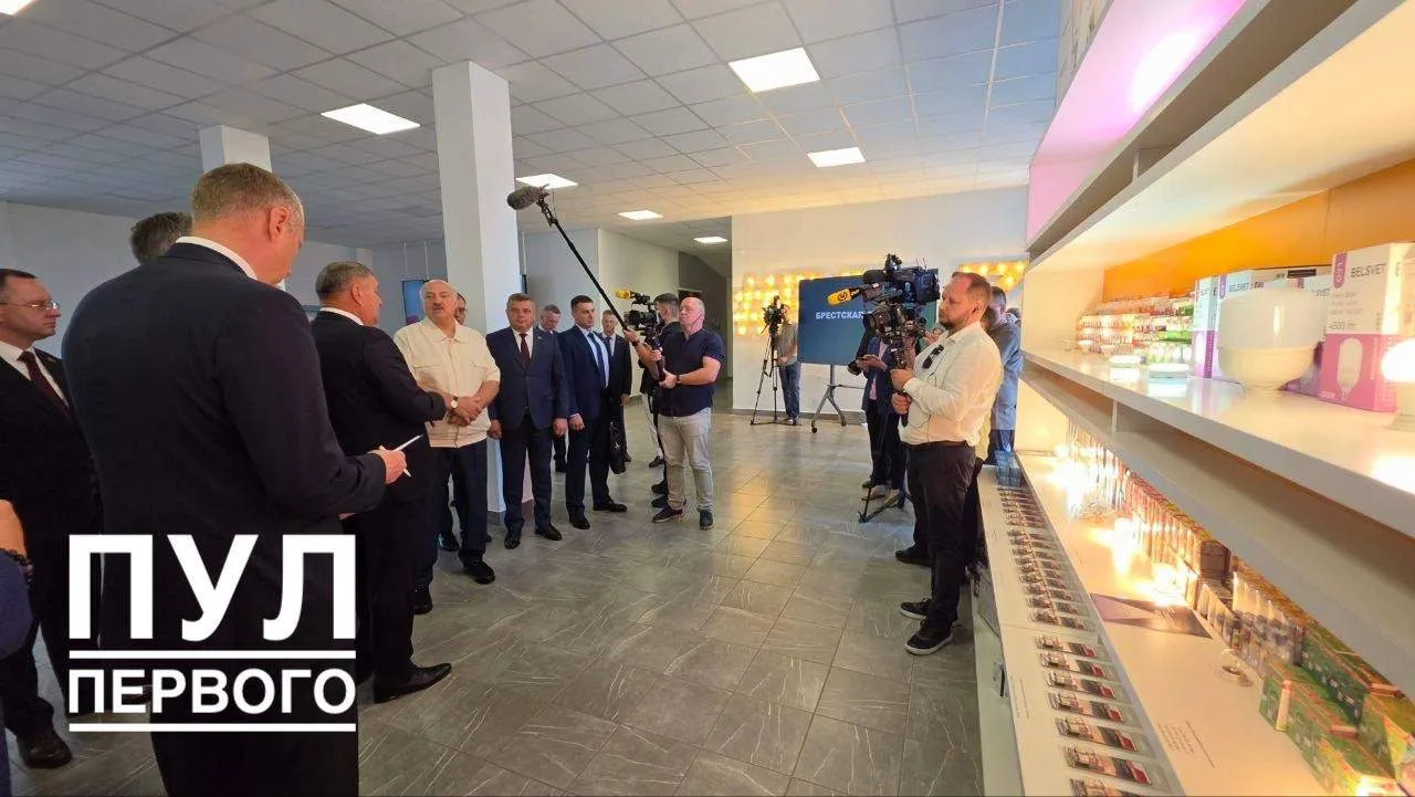 📌 Заслухаўшы даклад губернатара аб сацыяльна-эканамічным развіцці рэгіёна, Прэзідэнт а...