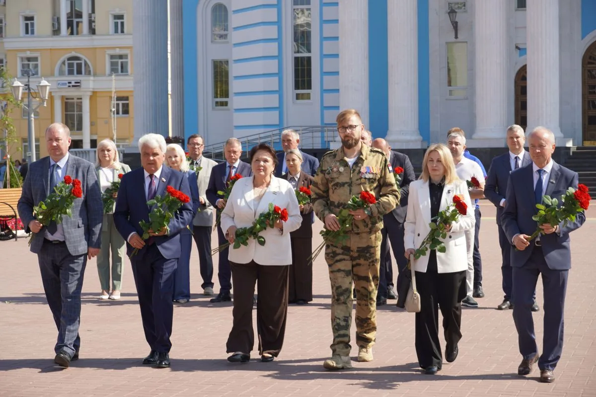 🙏 3 сентября, в День памяти жертв Беслана, к Памятнику семье в Саранске возложили цвет...