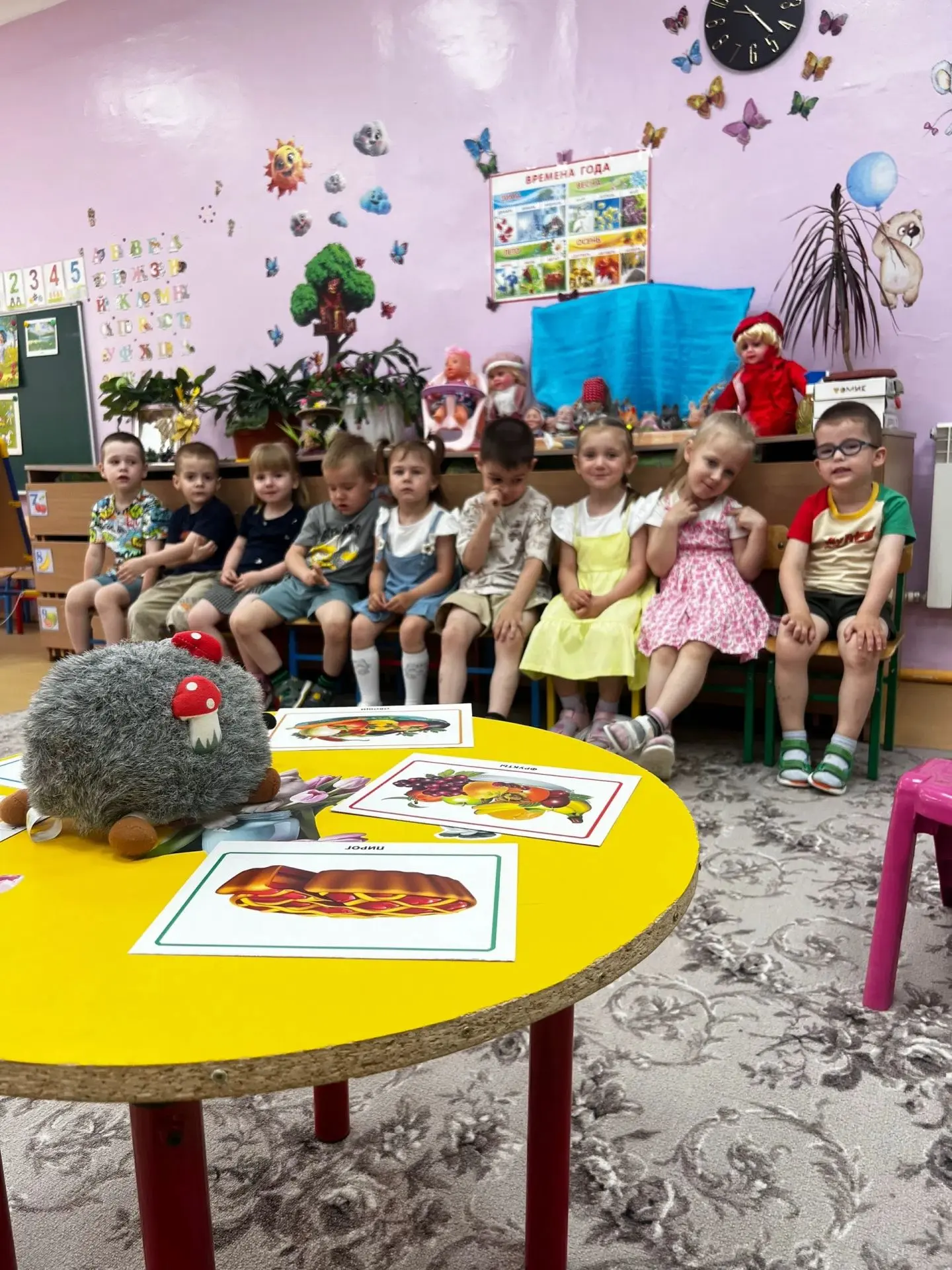 Лепка  «Угощение для ёжика» (2 младшая группа)