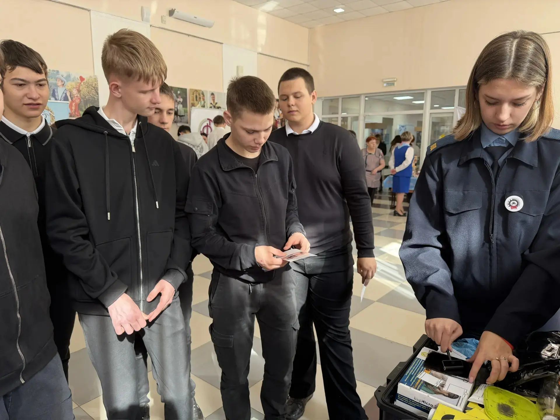 Карьерный фестиваль «Живи и работай в Оренбуржье» состоялся в с.Сакмара районного Дома культуры «Юно