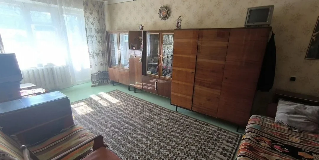 Продается 1к. квартира ул. Щорса в Ворошиловском районе.(рядом кинотеатр Звёздочка).