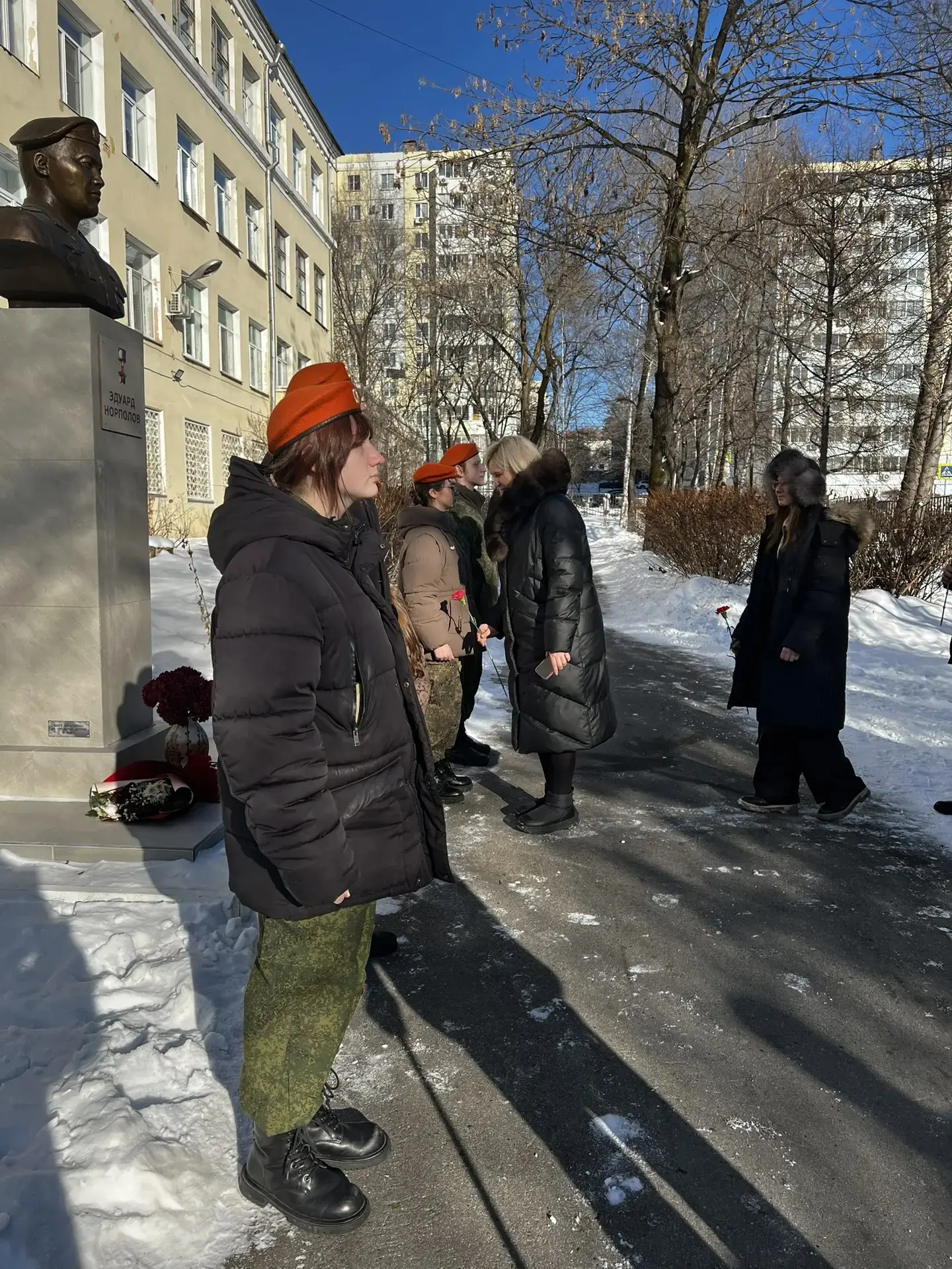 🎗️Священная память: гости из боевого прошлого  1️⃣2️⃣ января наша школа стала местом трогательной вс