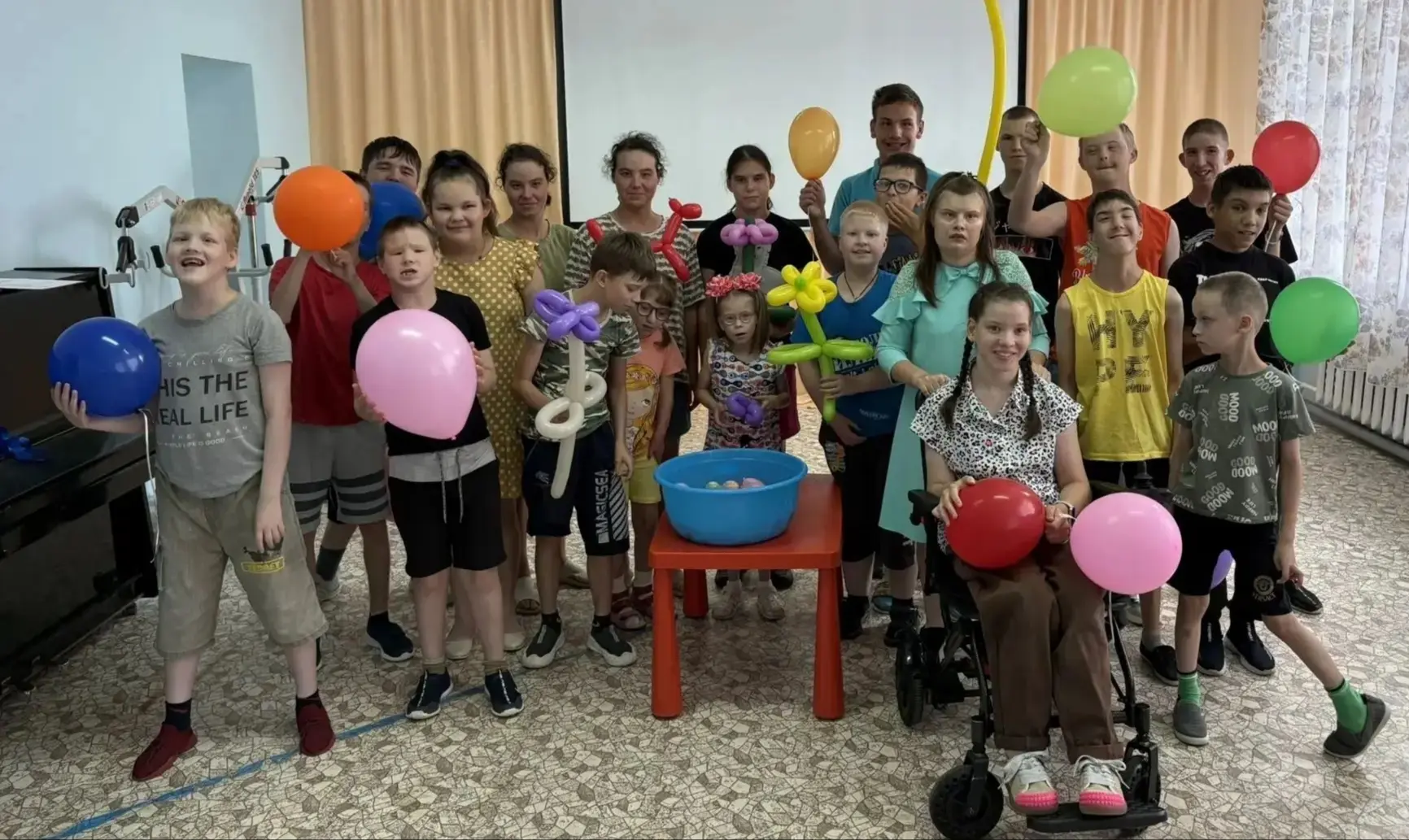 🎈Воздушные шары — это не просто праздничный атрибут, а символ детства и лета. Они неизменно вызываю