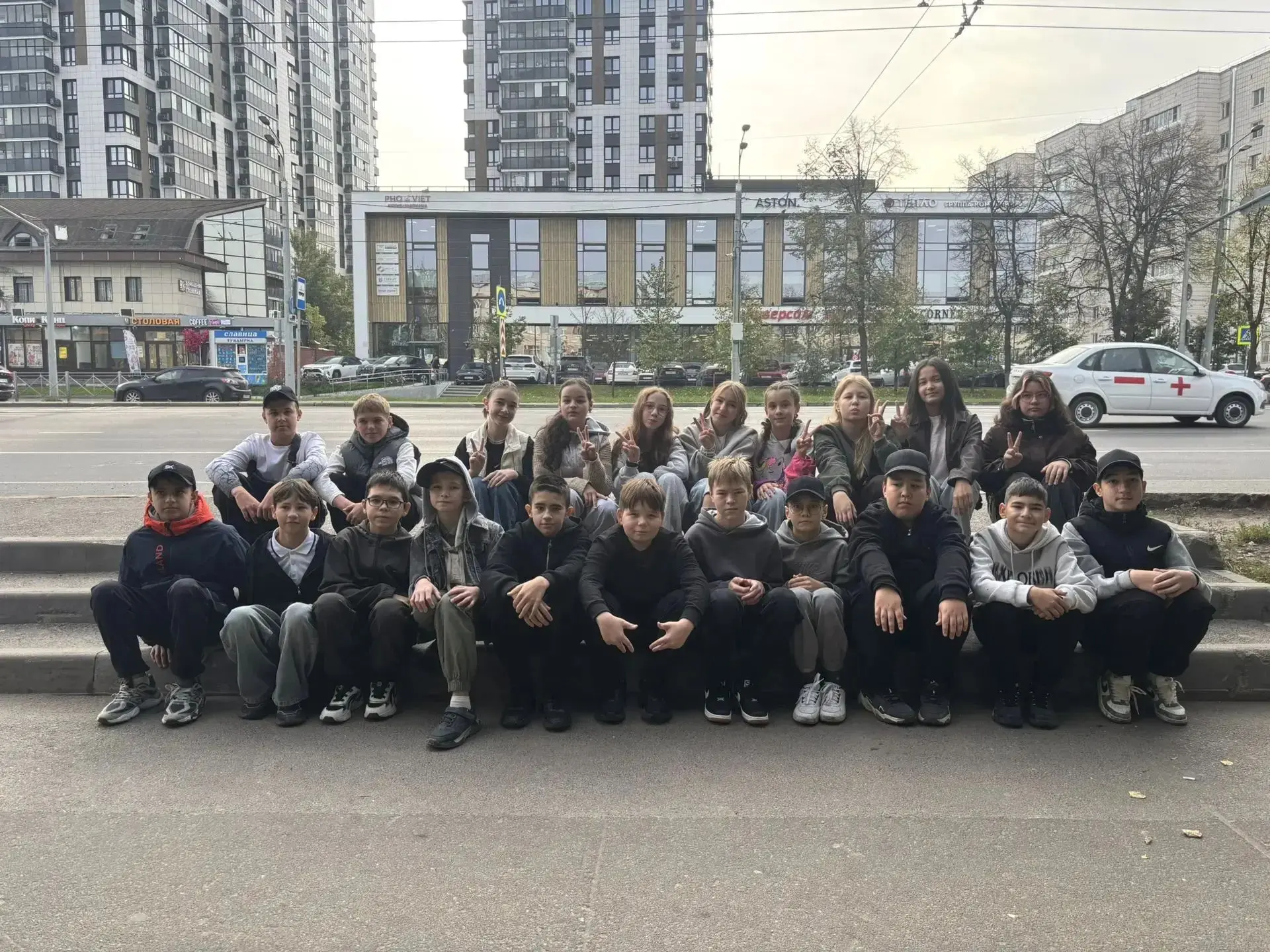 Казань — это город, где на каждом шагу Восток встречается с Западом, а древние легенды ...