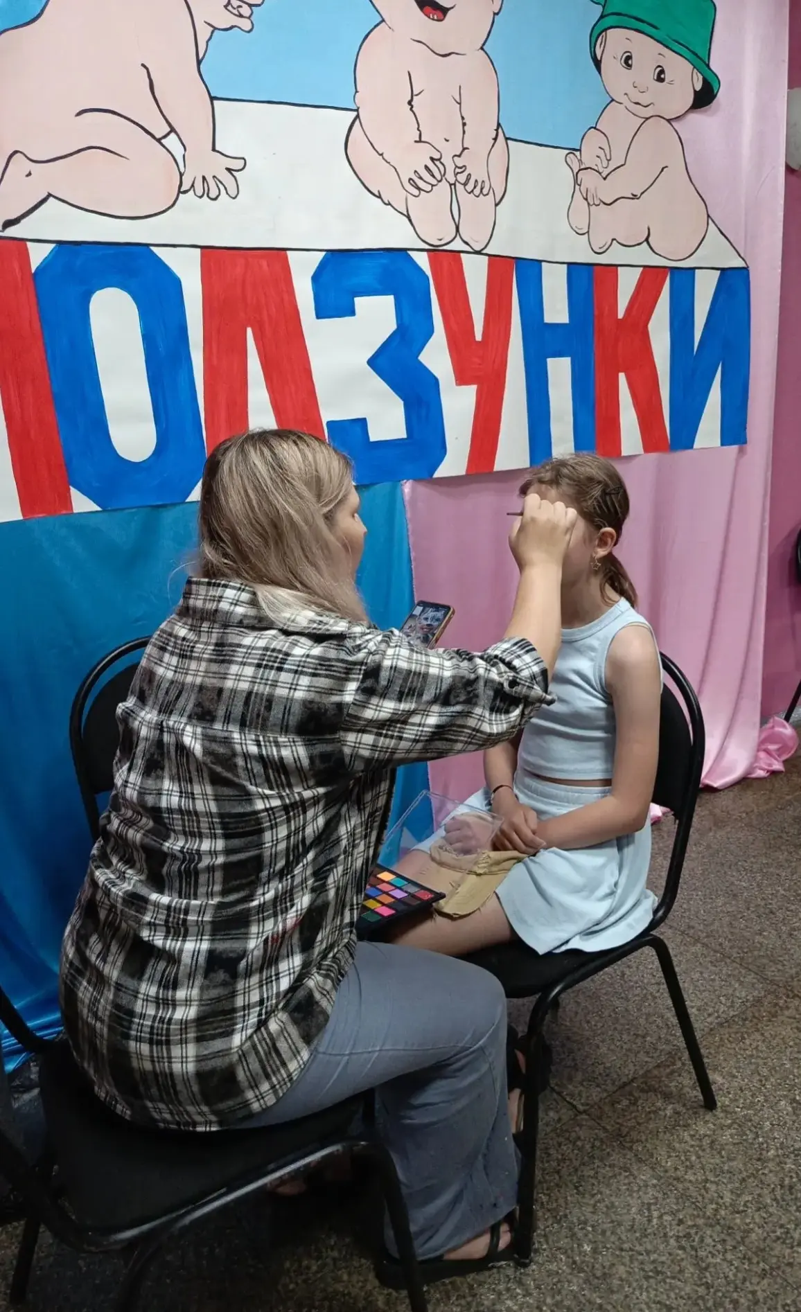 На нашей площадке сегодня было сразу два совершенно разных, но одинаково крутых события.
Сначала рук