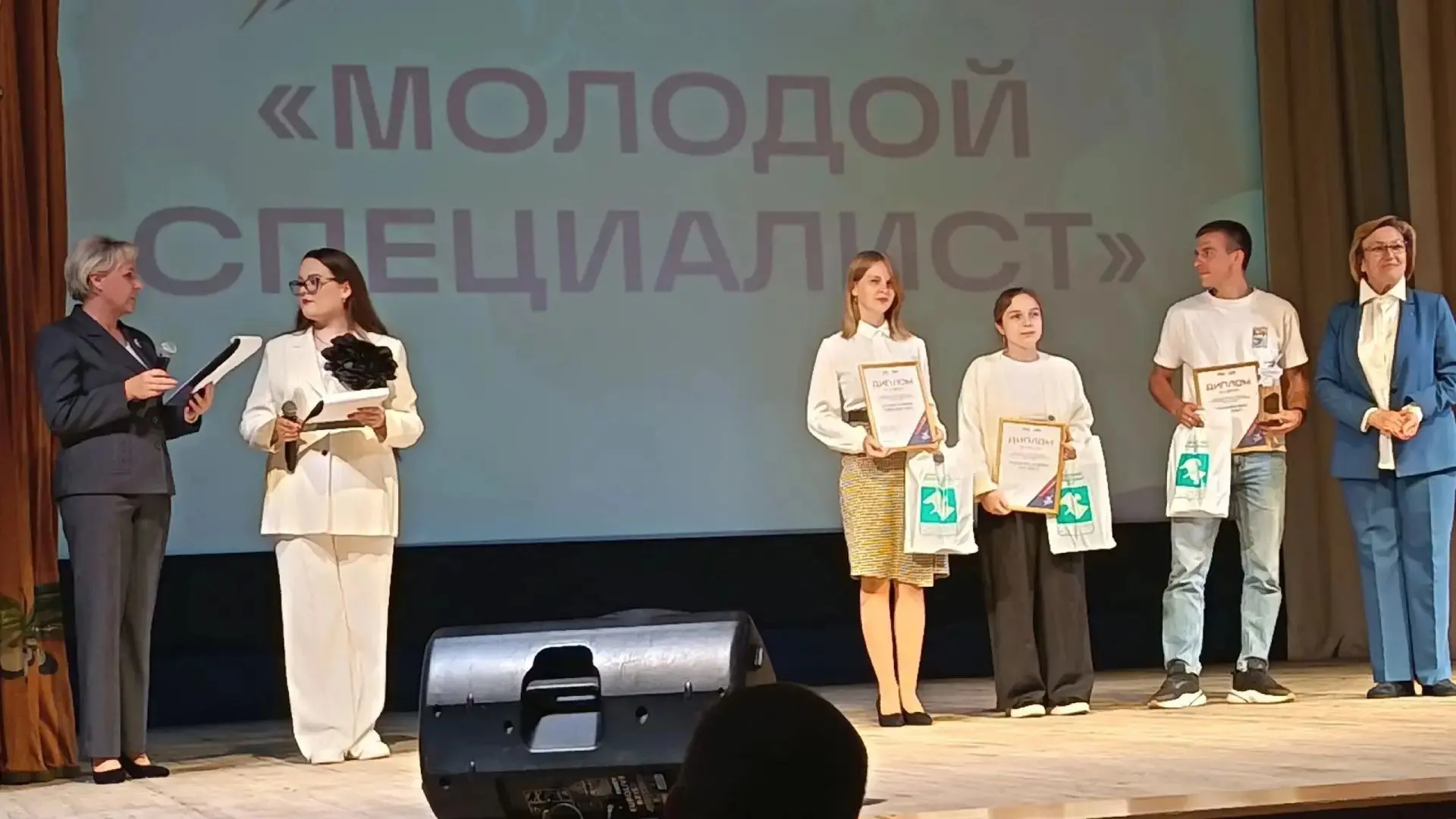 Гордость Камешковского округа: наш молодой специалист — в числе лучших!